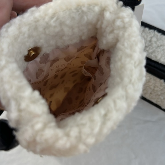 NWT Kedzie Sherpa Phone Bag - Picture 7 of 10